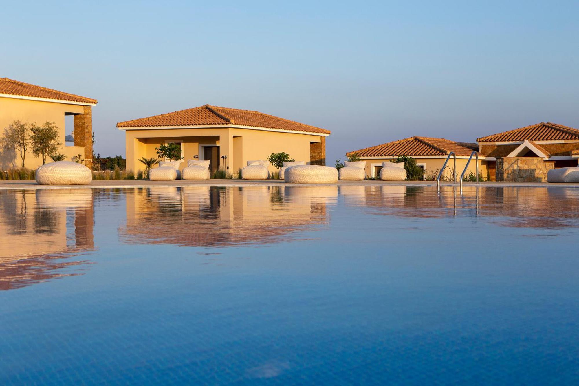 Ajul Luxury Hotel & Spa Resort, A Registry Collection Hotel Agia Paraskevi  Exterior photo